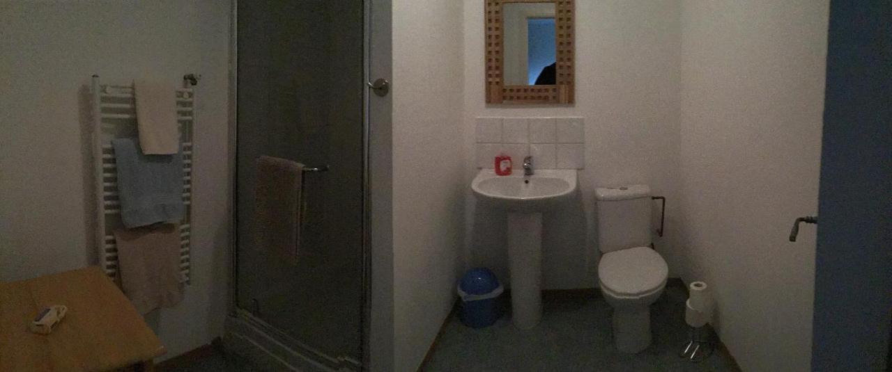 The Magnolias B&B Moyon 外观 照片